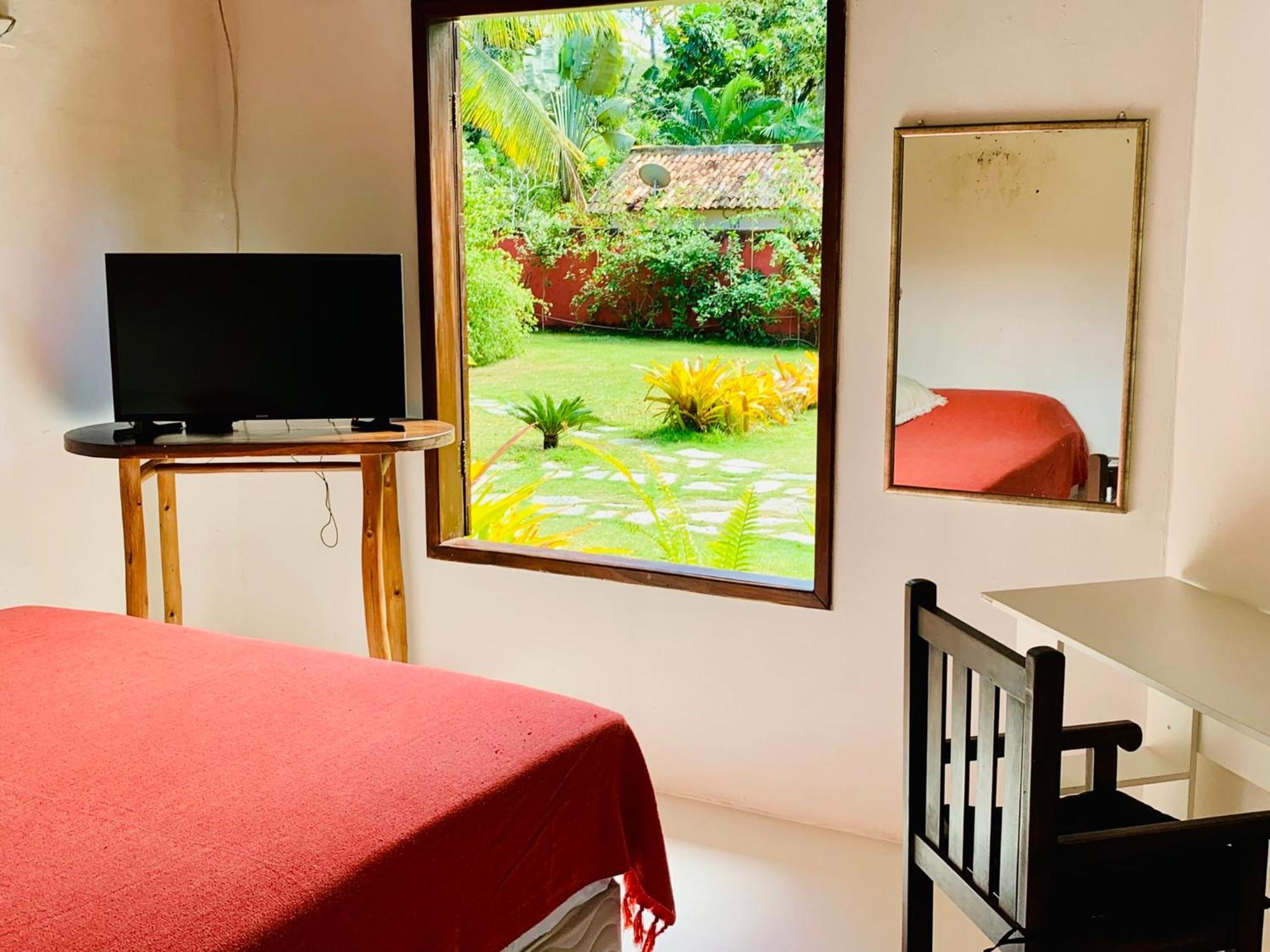 Salamandra Guest House Porto Seguro Exteriör bild