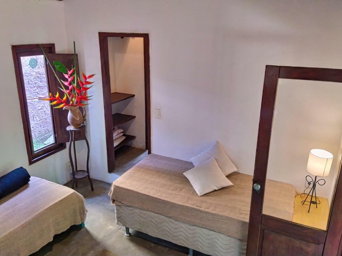Salamandra Guest House Porto Seguro Exteriör bild